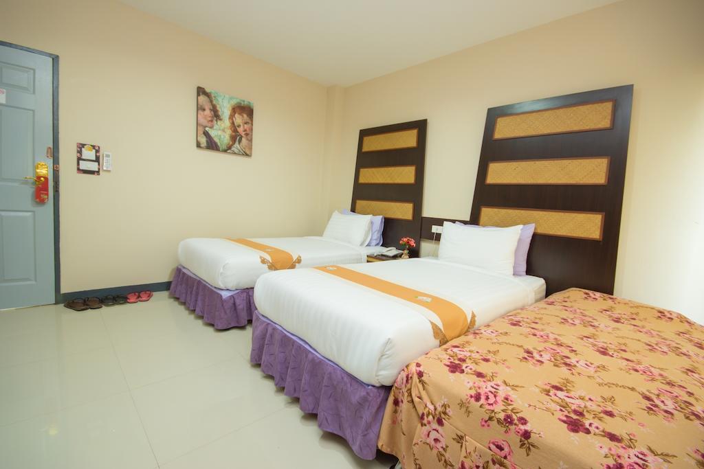 The Corner Hotel (Adults Only) Chiang Rai Exterior foto